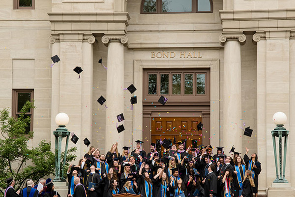 Class of 2018 Celebrates on the Steps of Bond Hall